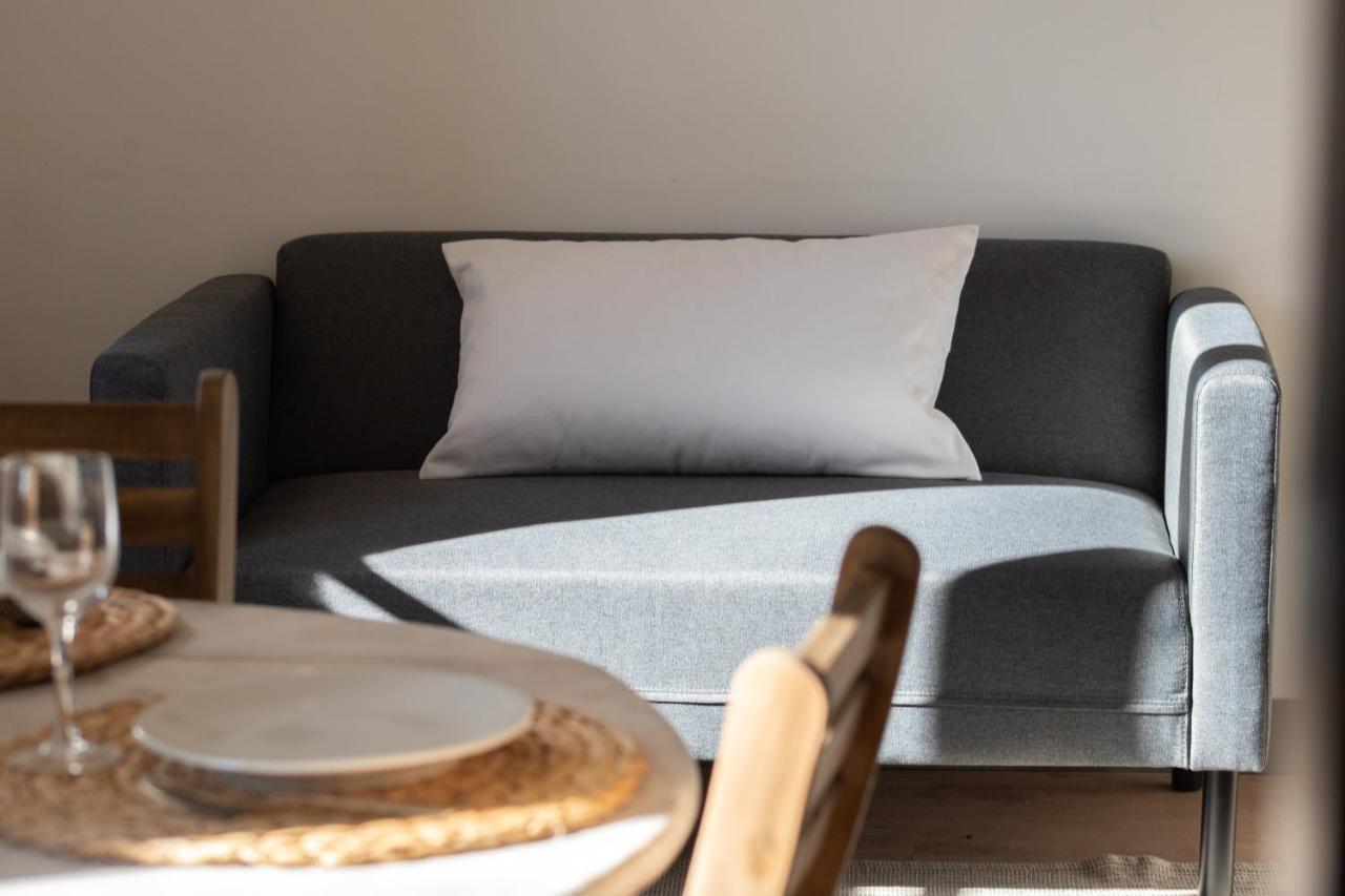 En Blanc - Hypercentre - 4 Couchages LʼIsle-sur-la-Sorgue